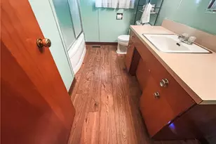 724 E Main St, Barnesville, OH 43713 - Photo 16