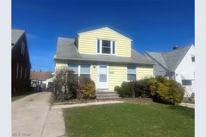 10925 McCracken Road, Garfield Heights, OH 44125 - Photo 1