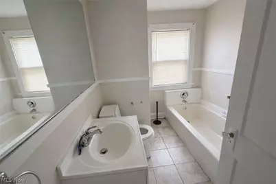 10805 Avon Avenue, Loveland, OH 44105 - Photo 4