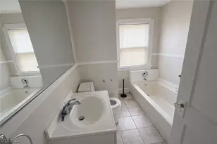 10805 Avon Ave, Loveland, OH 44105 - Photo 4