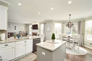 38520 Terrell Dr, North Ridgeville, OH 44039 - Photo 10