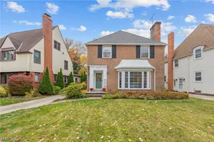 19190 S Sagamore Rd, Fairview Park, OH 44126 - Photo 8