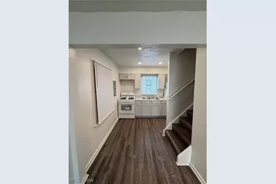 11912 Holborn Avenue, Loveland, OH 44105 - Photo 6