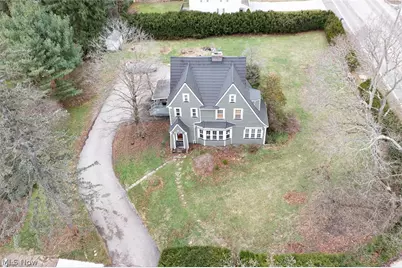 652 Parkway Boulevard, Norton, OH 44203 - Photo 2