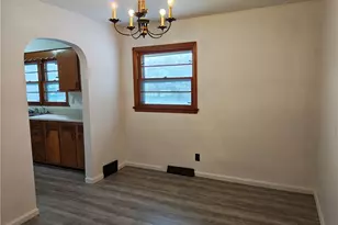 5611 Poplar Ave, Ashtabula, OH 44004 - Photo 10