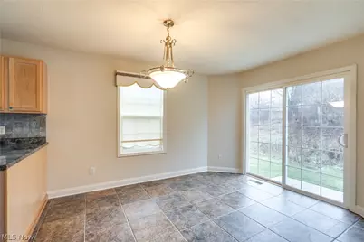 4046 Lindbergh Avenue NW, Canton, OH 44718 - Photo 12