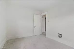 8805 Jeffries Ave, Loveland, OH 44105 - Photo 20