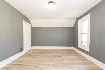 678-682 Sumner, Akron, OH 44311 - Photo 10