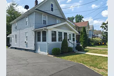 914 W 50th Street, Ashtabula, OH 44004 - Photo 2
