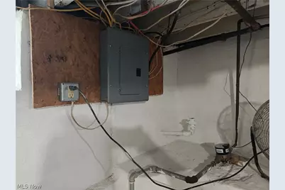 914 W 50th Street, Ashtabula, OH 44004 - Photo 44