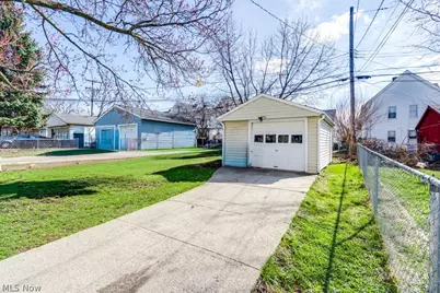 4691 Burleigh Road, Garfield Heights, OH 44125 - Photo 6
