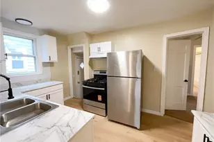 20511 Balfour Rd, Warrensville Heights, OH 44122 - Photo 2