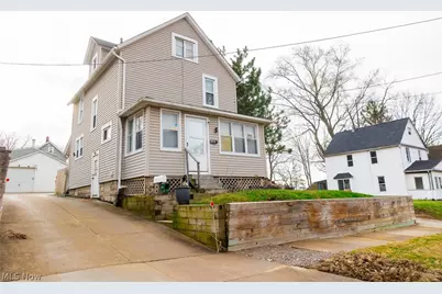 2125 10th Street SW, Akron, OH 44314 - Photo 2