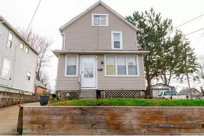 2125 10th Street SW, Akron, OH 44314 - Photo 1