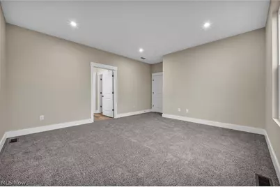 3630 Great Windsor Lane, Green, OH 44685 - Photo 28