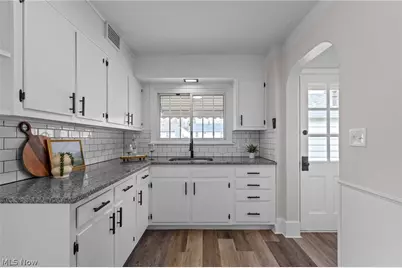 333 17th Street NW, Barberton, OH 44203 - Photo 20