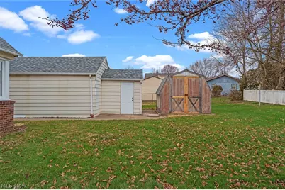 333 17th Street NW, Barberton, OH 44203 - Photo 46