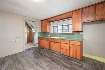 62 N Balch Street, Akron, OH 44303 - Photo 14