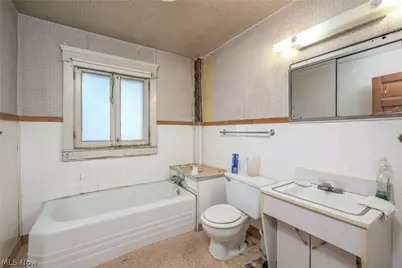 62 N Balch Street, Akron, OH 44303 - Photo 18