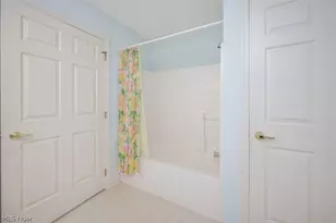 2036 Jennifer St, Akron, OH 44313 - Photo 18
