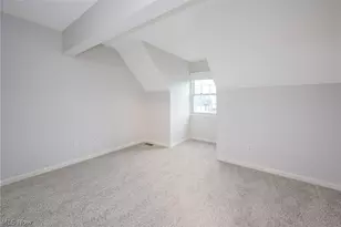 2036 Jennifer St, Akron, OH 44313 - Photo 12