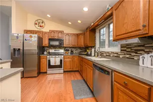 1420 Trails End Dr, New Franklin, OH 44216 - Photo 24