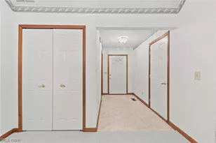 30370 Sugar Sand Ln, North Olmsted, OH 44070 - Photo 6