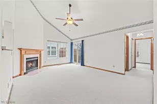 30370 Sugar Sand Ln, North Olmsted, OH 44070 - Photo 10