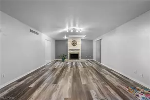 528 E Howe Rd, Tallmadge, OH 44278 - Photo 16