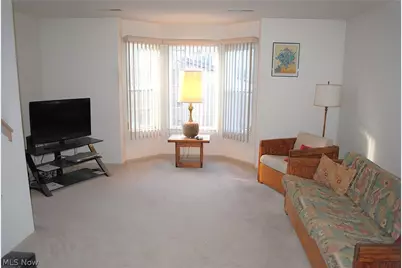 636 Tollis Parkway, Grandview Heights, OH 44147 - Photo 6