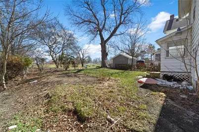 2465 28th SW, Akron, OH 44314 - Photo 4
