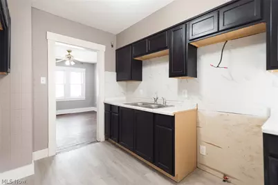 105 Manchester Avenue, Youngstown, OH 44509 - Photo 10