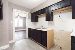 105 Manchester Ave, Youngstown, OH 44509 - Photo 10