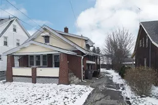 105 Manchester Ave, Youngstown, OH 44509 - Photo 2