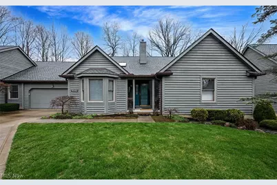 9083 Woodcrest Drive, Brecksville, OH 44141 - Photo 2