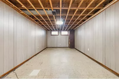 344 E 246th Street, Euclid, OH 44123 - Photo 28