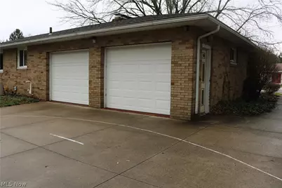 3788 Carl Street NW, Uniontown, OH 44685 - Photo 18