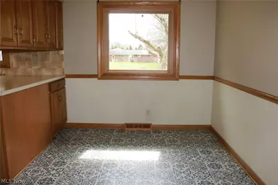3788 Carl Street NW, Uniontown, OH 44685 - Photo 8