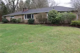 3788 Carl St NW, Uniontown, OH 44685 - Photo 2