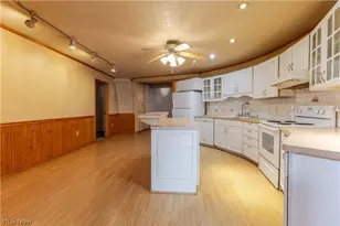 102 Mynster Ln, Richmond, OH 43944 - Photo 2