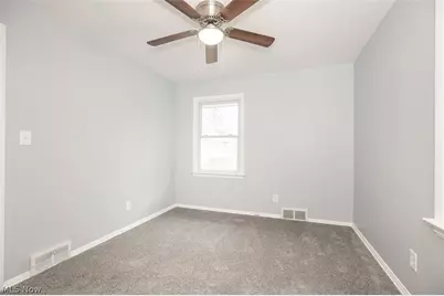 7520 W Wallings Road, North Royalton, OH 44133 - Photo 14