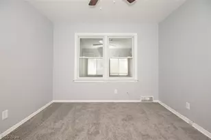 7520 W Wallings Rd, North Royalton, OH 44133 - Photo 10