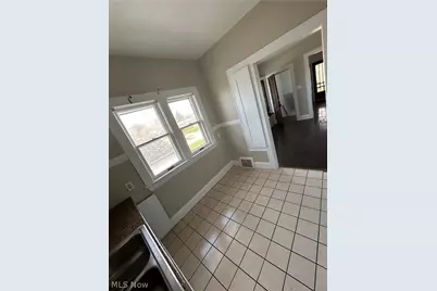 1128 E 168th Street, Loveland, OH 44110 - Photo 10