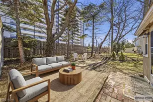 101 E 238th St, Euclid, OH 44123 - Photo 22