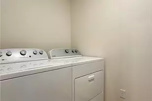 1595 Drexel Ave NW, Warren, OH 44485 - Photo 16