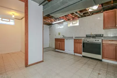 30224 Regent Road, Wickliffe, OH 44092 - Photo 22