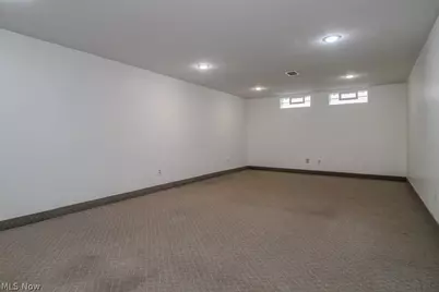 30224 Regent Road, Wickliffe, OH 44092 - Photo 18