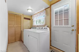 7127 Lakeshore Blvd, Mentor, OH 44060 - Photo 32