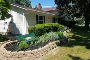 7127 Lakeshore Blvd, Mentor, OH 44060 - Photo 48