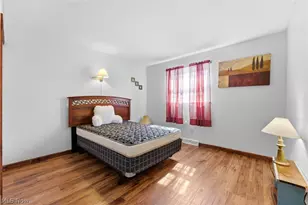 7127 Lakeshore Blvd, Mentor, OH 44060 - Photo 18